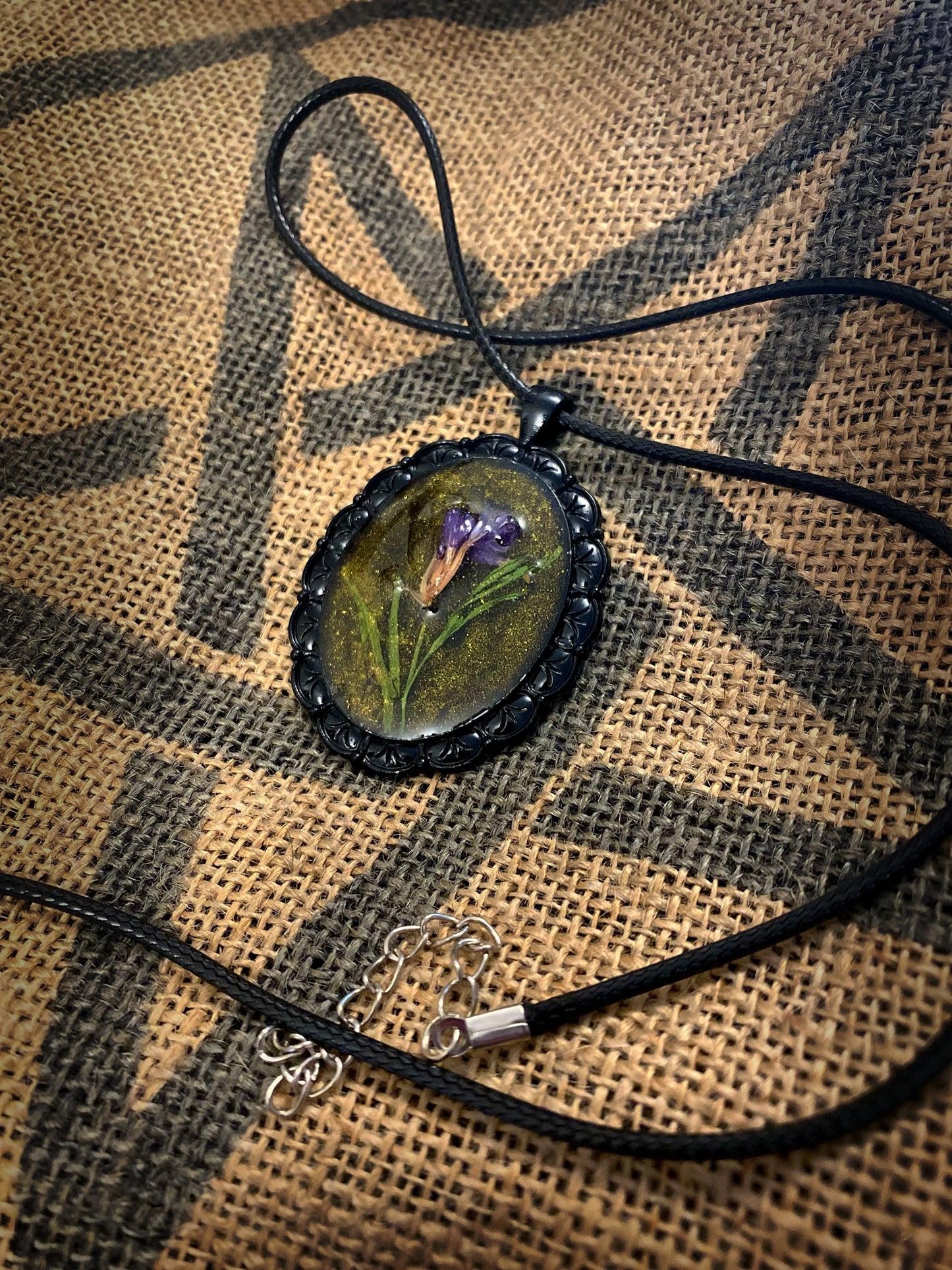Flora Pendant