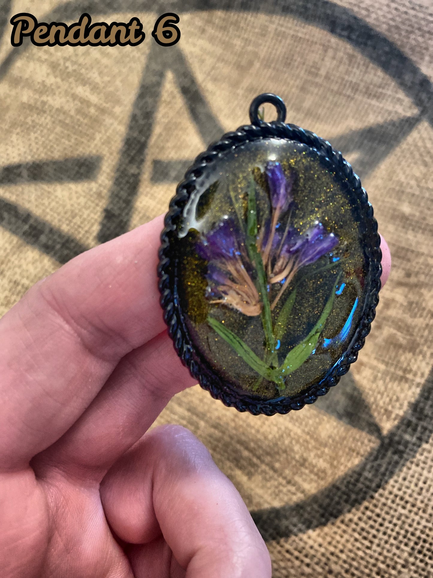 Flora Pendant